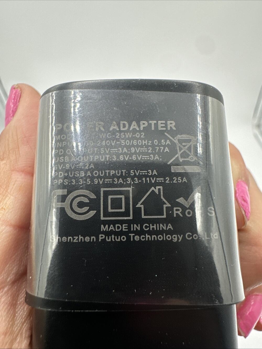 Power adapter , model PT-WC-25w-02